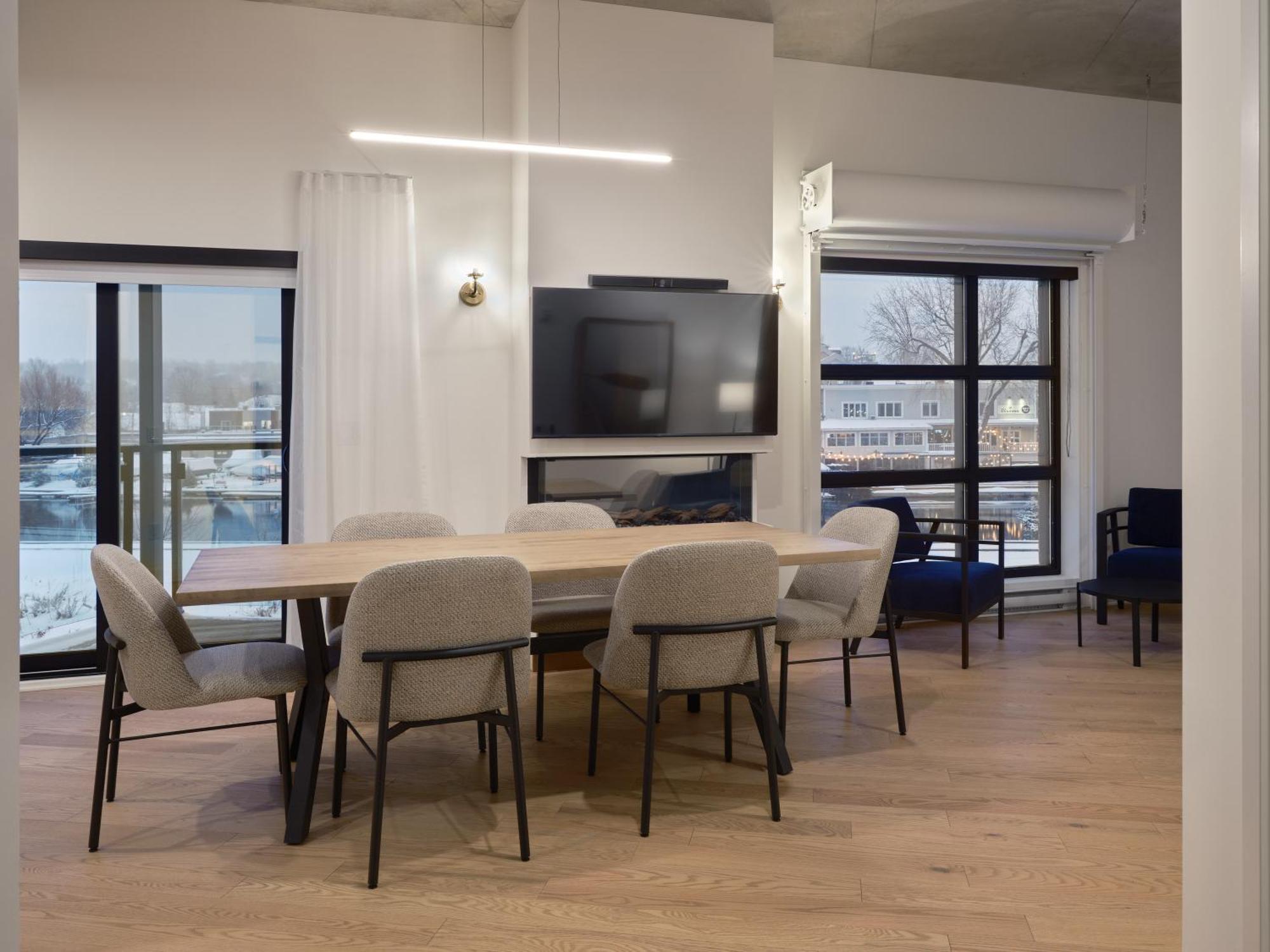 Hotel - Experience - Quartier Des Marinas Magog Екстериор снимка