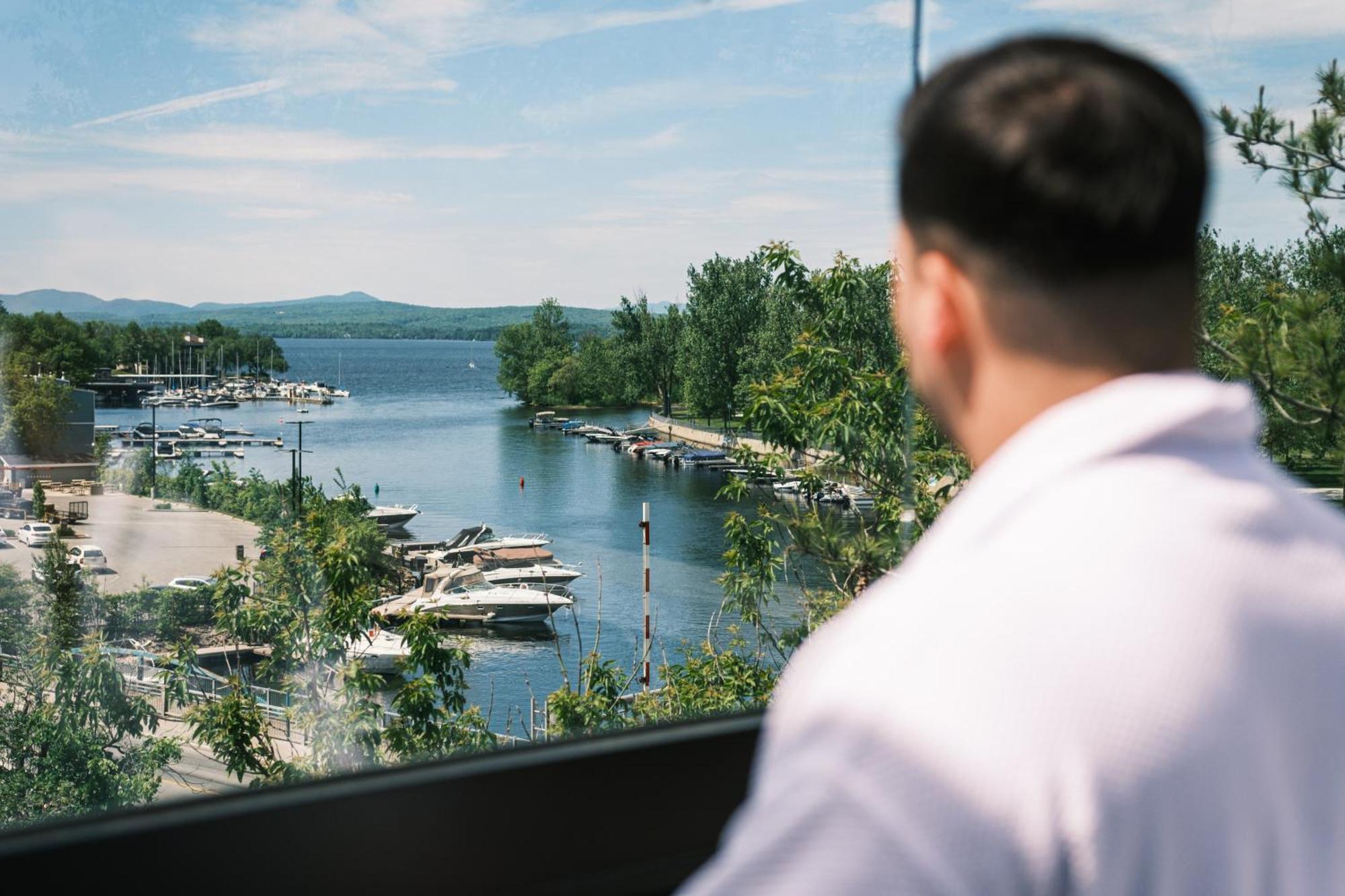 Hotel - Experience - Quartier Des Marinas Magog Екстериор снимка